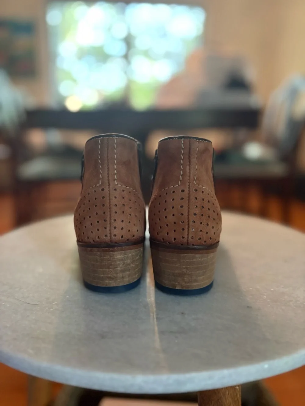 Sundance cognac craftsmanship by Vero Cuoio, Italy